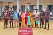 সীমান্তে ভারতে প্রবেশের চেষ্টা, শিশুসহ ৯ বাংলাদেশি আটক