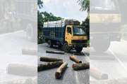 প্রার্থিতা বাতিলের খবরে ঢাকা-চট্টগ্রাম মহাসড়ক অবরোধ করলো আস…