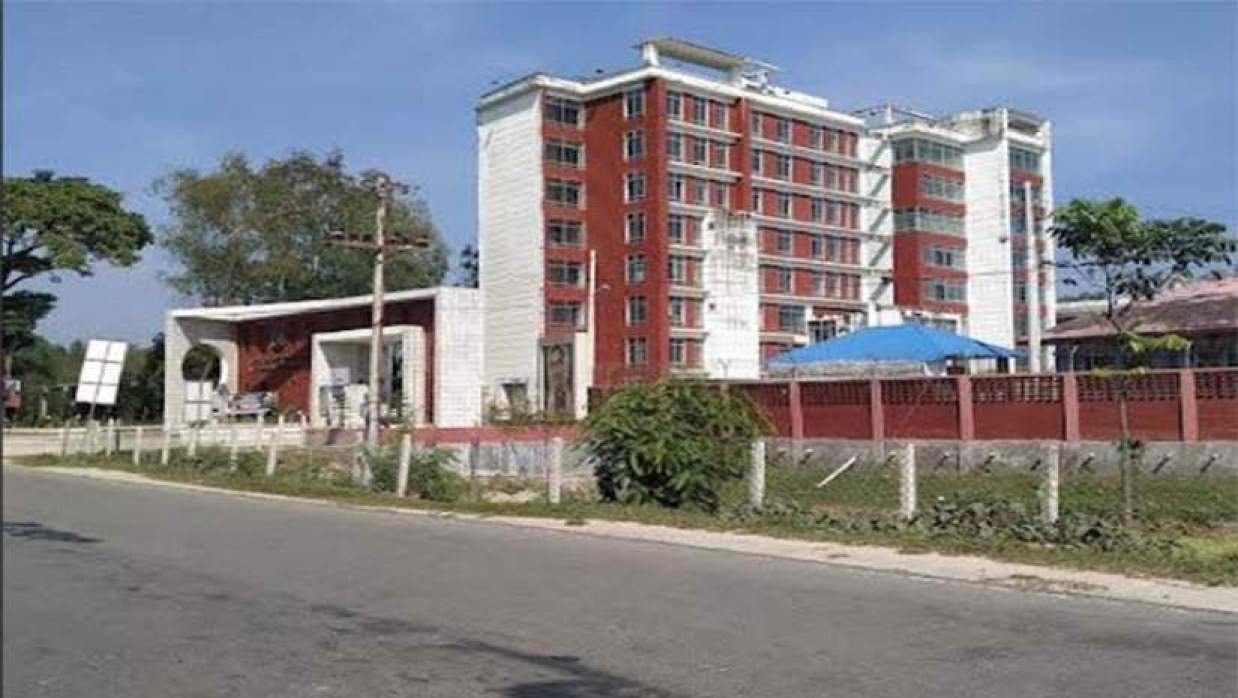 দিনাজপুর শিক্ষা বোর্ড।