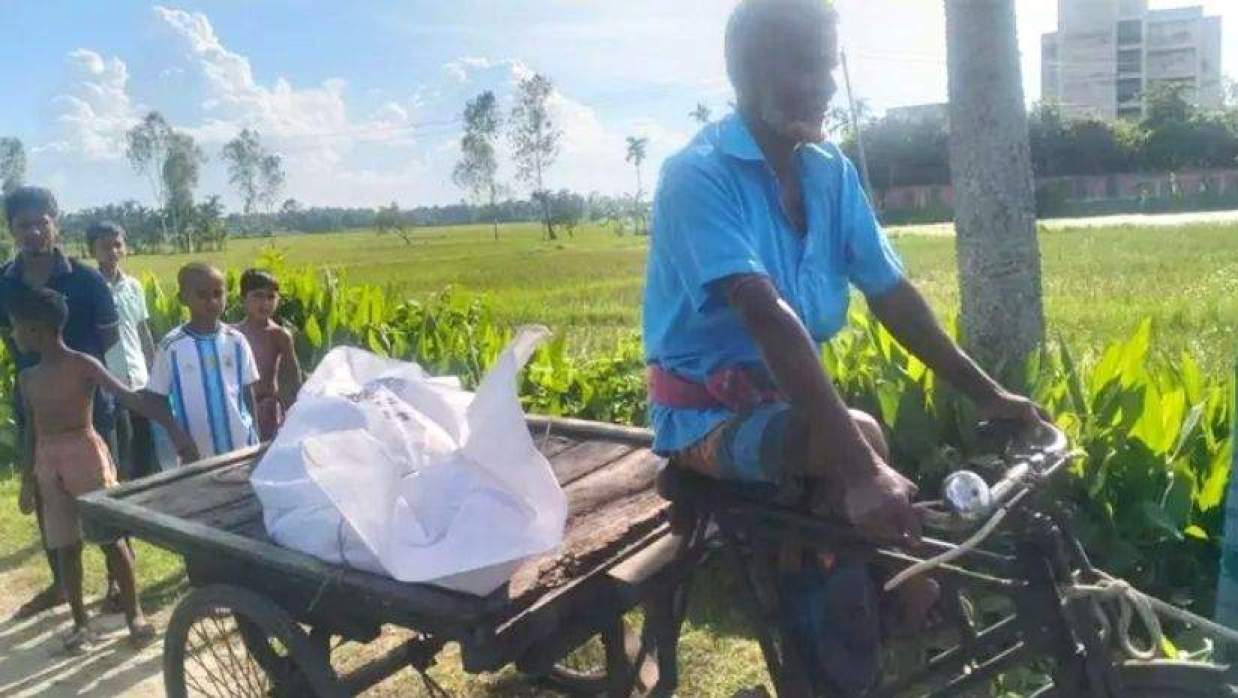 মরদেহ উদ্ধার করেছে পুলিশ