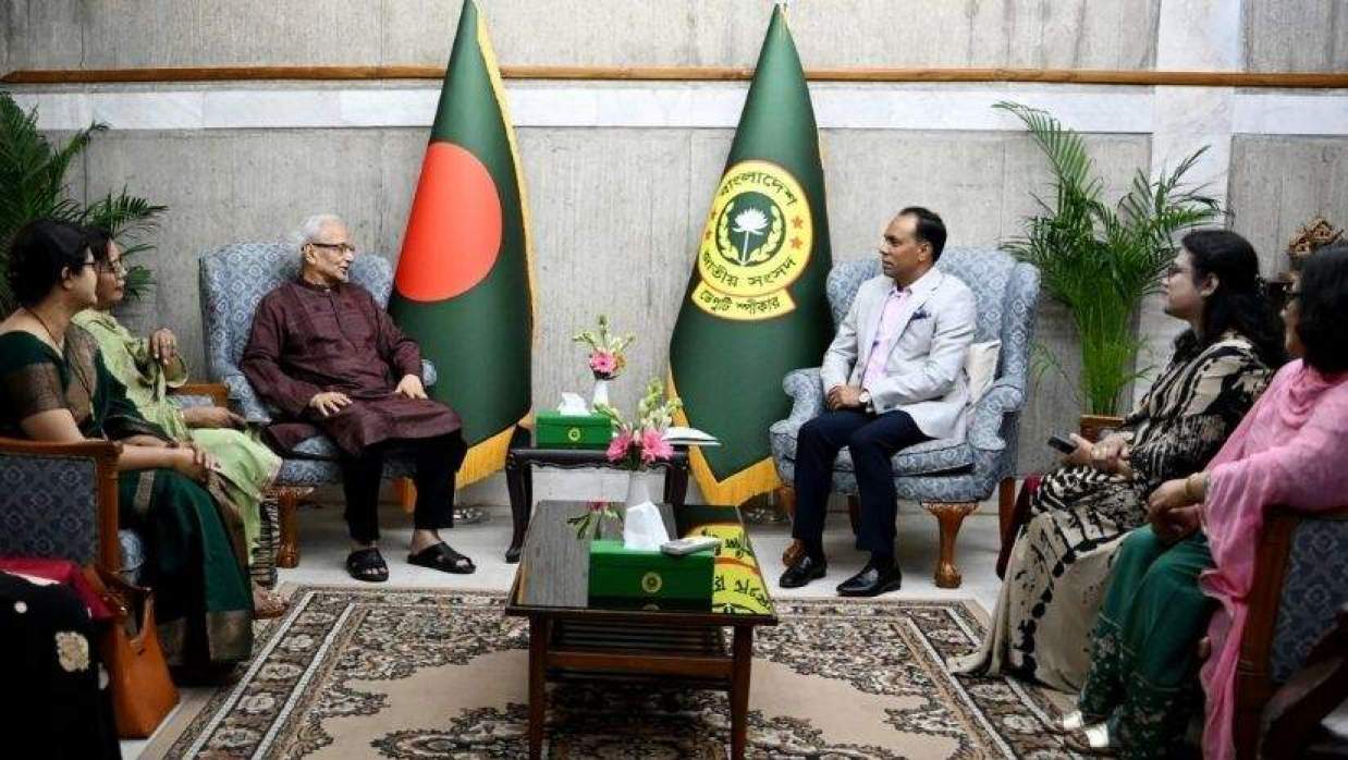 জাতীয় কন্যাশিশু অ্যাডভোকেসি ফোরামের আট সদস্যবিশিষ্ট  প্রতিনিধিদলের সৌজন্য সাক্ষাৎ