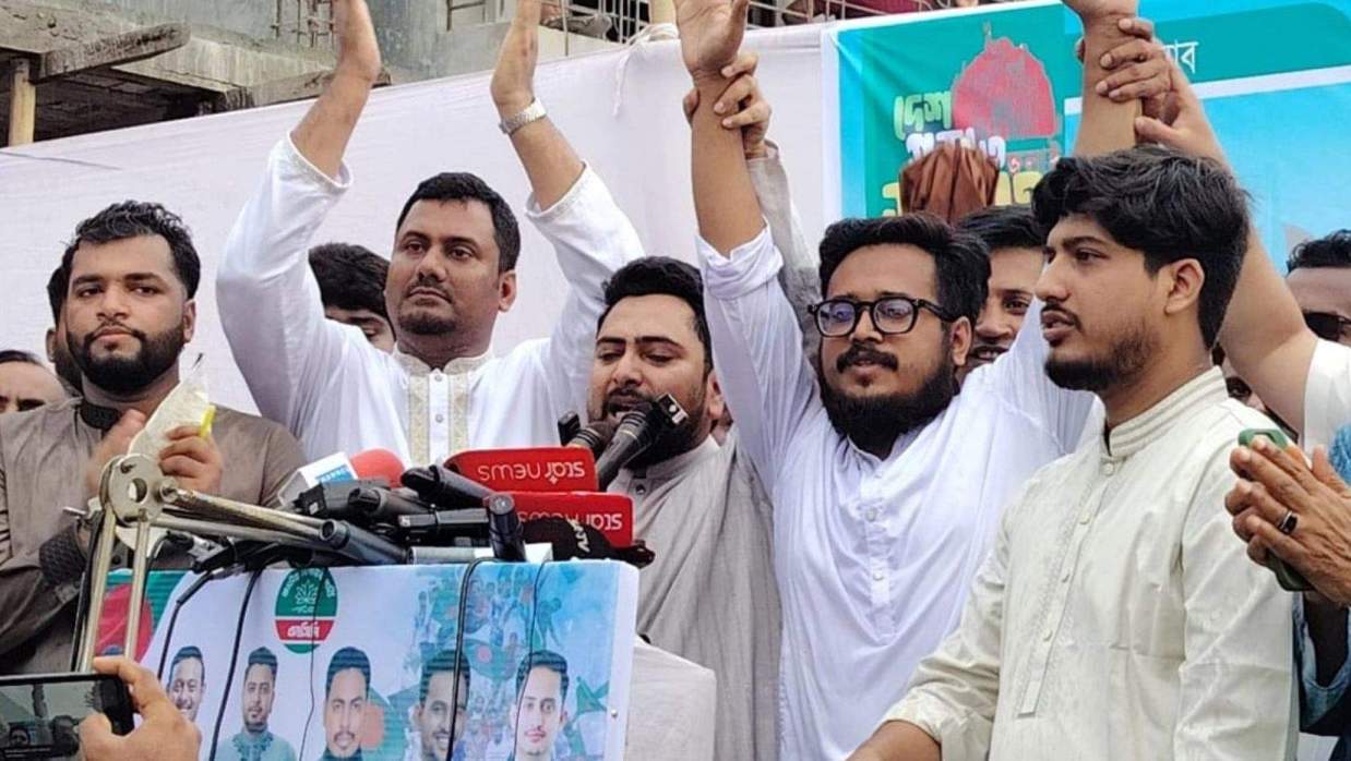জুলাই বিপ্লবীদের মহাসমাবেশে প্রধান অতিথির বক্তব্যে নাহিদ ইসলাম