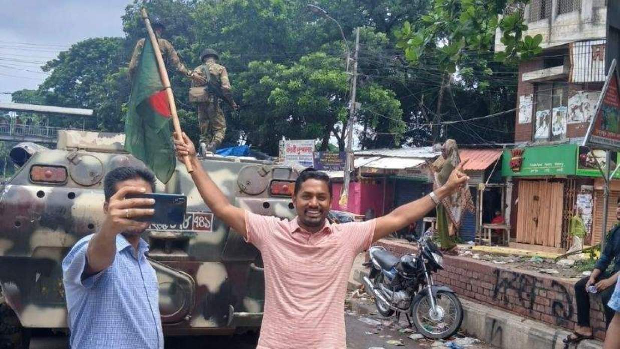 লেখক