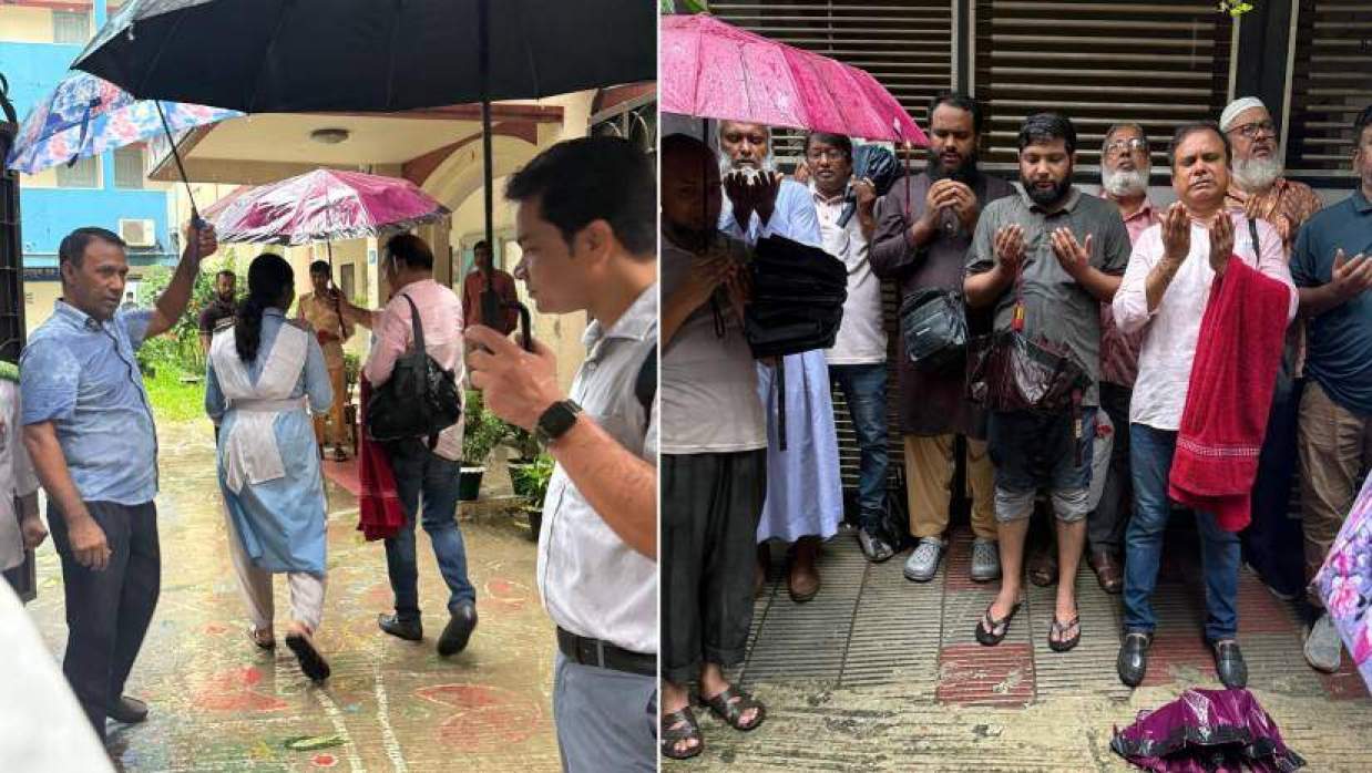 এইচএসসি পরীক্ষার্থীদের কেন্দ্রে প্রবেশে  ছাতা হাতে সহযোগিতা করছেন অধ্যক্ষসহ অন্য শিক্ষকরা। মোনাজাত করা হচ্ছে