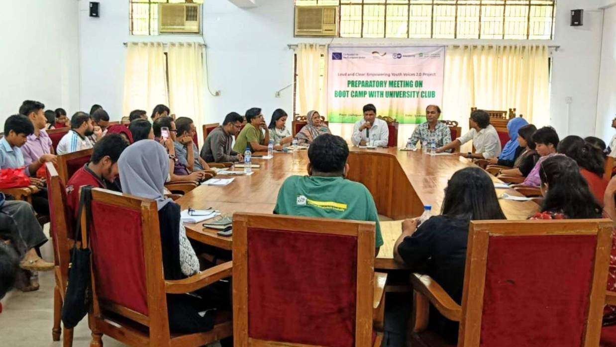 চবিতে ক্লাব প্রতিনিধিদের সাথে ‘লাউড অ্যান্ড ক্লিয়ার’র মতবিনিময়