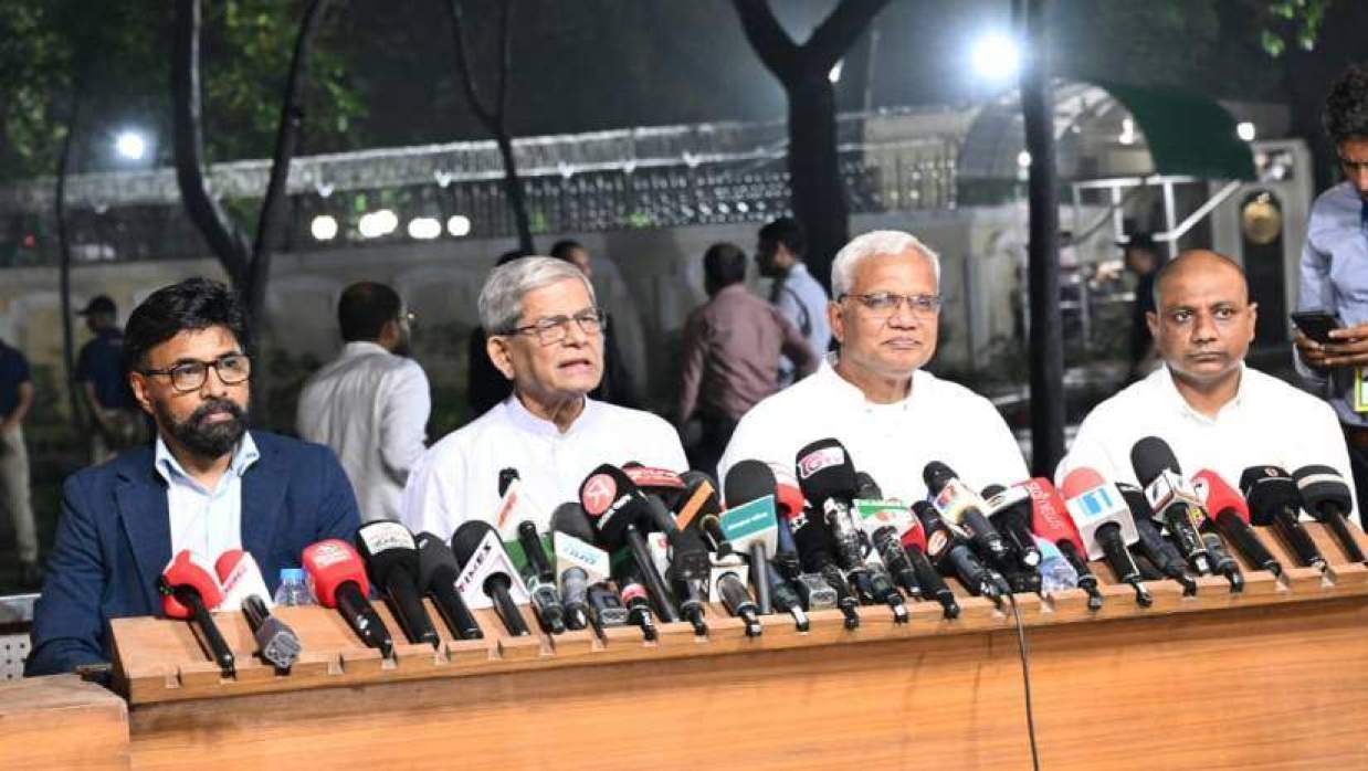 আন্দোলন শরিক নেতাদের কাছে দুঃখপ্রকাশ প্রধানমন্ত্রীর