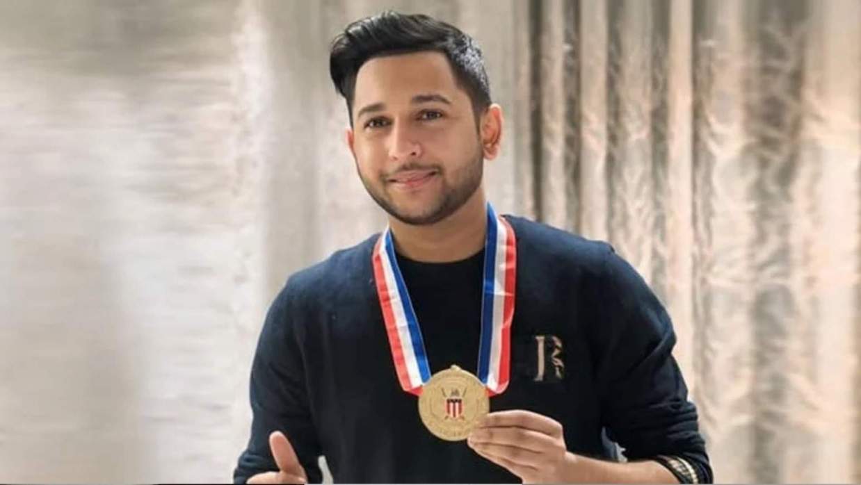 কনটেন্ট ক্রিয়েটর’ তৌহিদ আফ্রিদি
