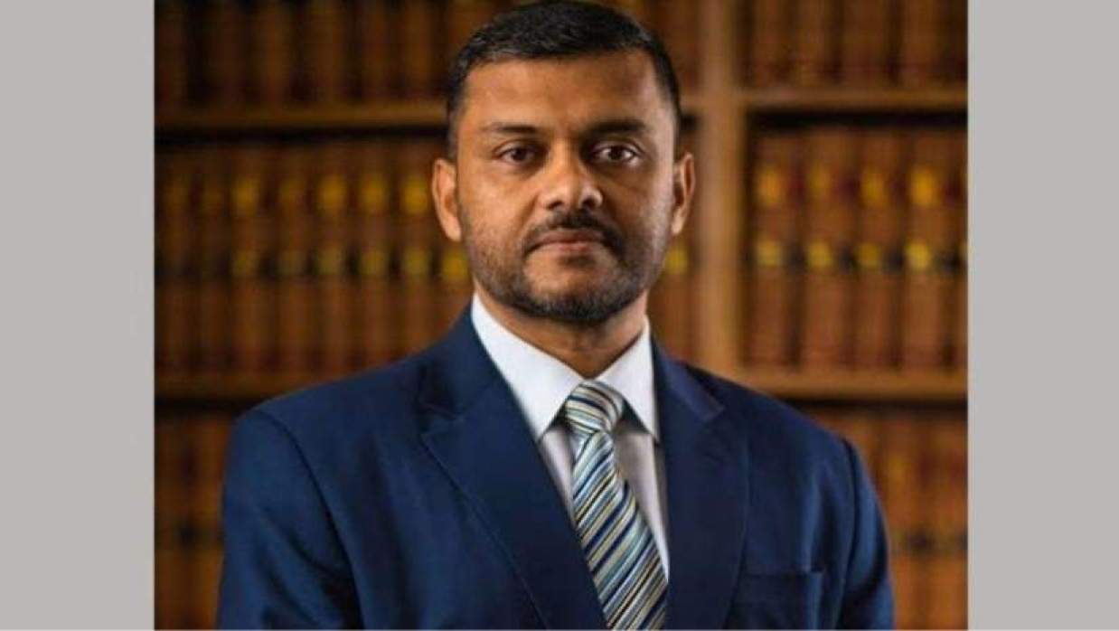 সুপ্রিম কোর্টের সিনিয়র আইনজীবী মোহাম্মদ শিশির মনির।