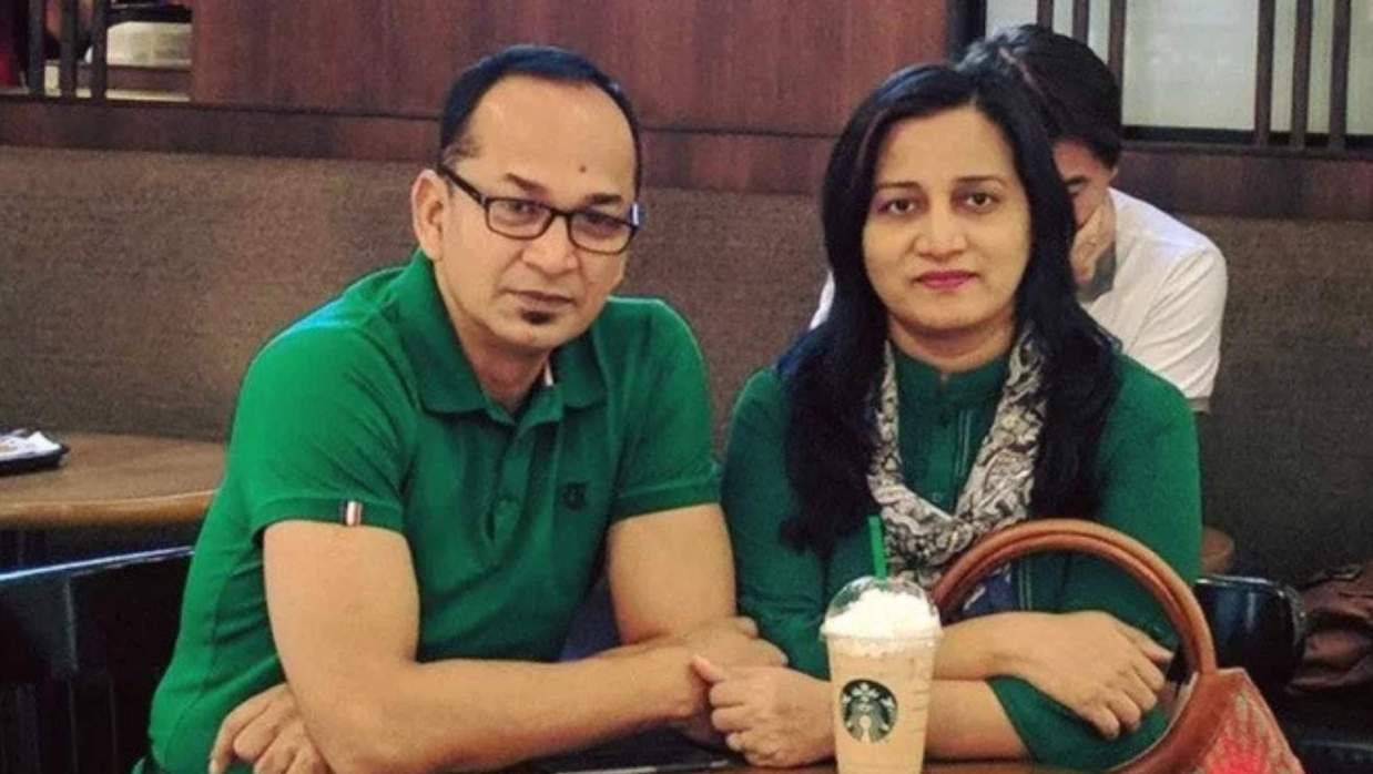 ডেইলি স্টারের সাবেক নির্বাহী সম্পাদক সৈয়দ আশফাকুল হক ও তার স্ত্রী তানিয়া খন্দকার