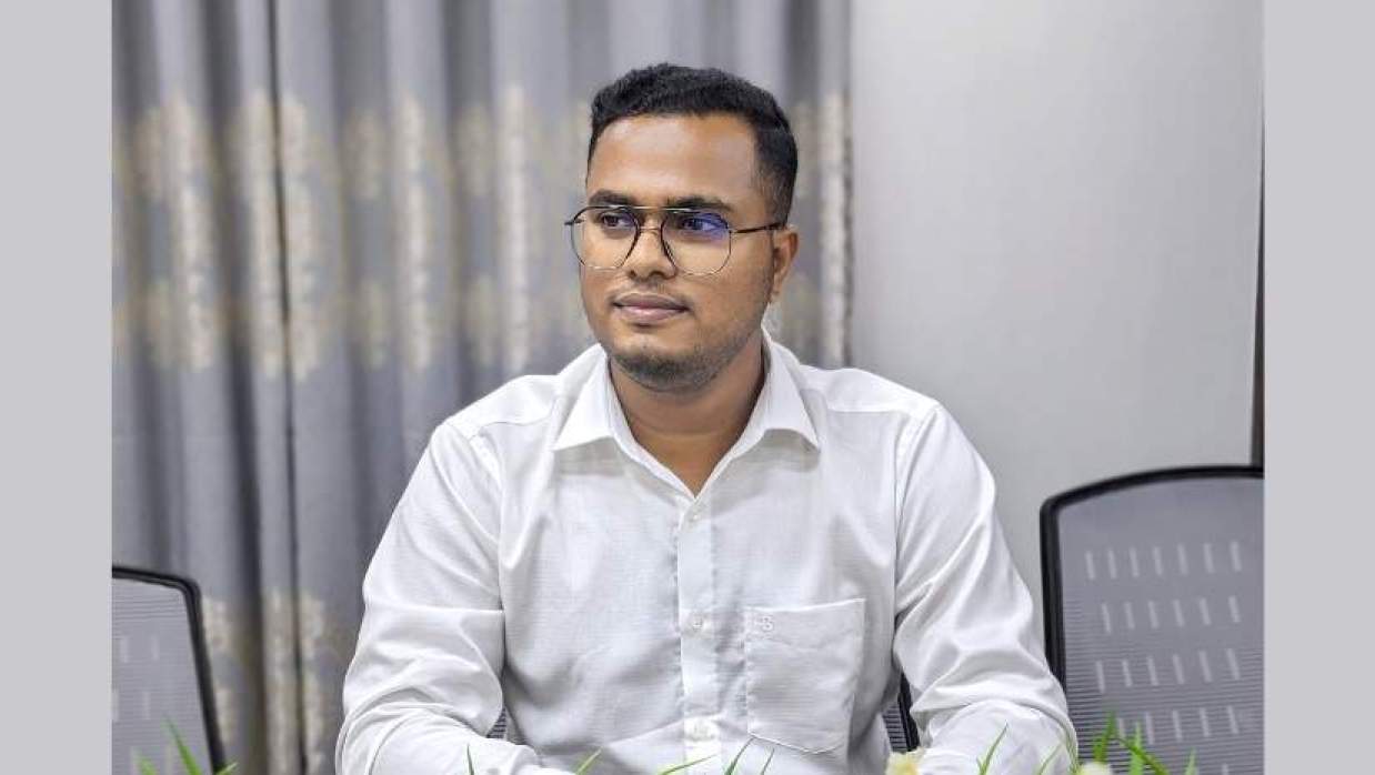 স্ত্রীর অনুপ্রেরণায় গবেষণায় সাফল্য, চীনে ফুলফান্ডেড স্কলারশিপ পেলেন জাবিপ্রবির সাবিত