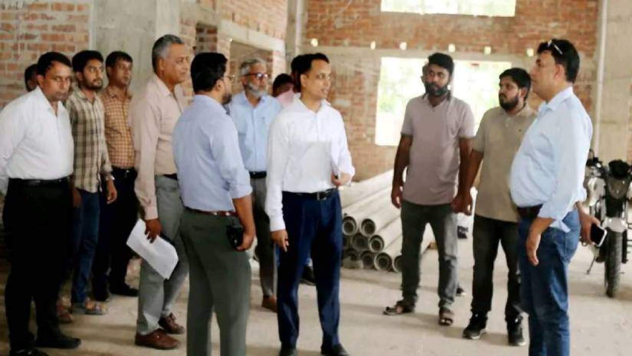 ইবিতে চলমান মেগা প্রকল্প পরিদর্শন করেন আইএমইডির পরিবীক্ষণ ও মূল্যায়ন সেক্টর-৬-এর উপপরিচালক মো. মাহমুদুল হাসান