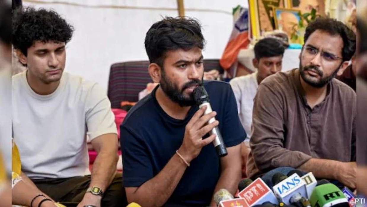   অভিজিৎ দীপ