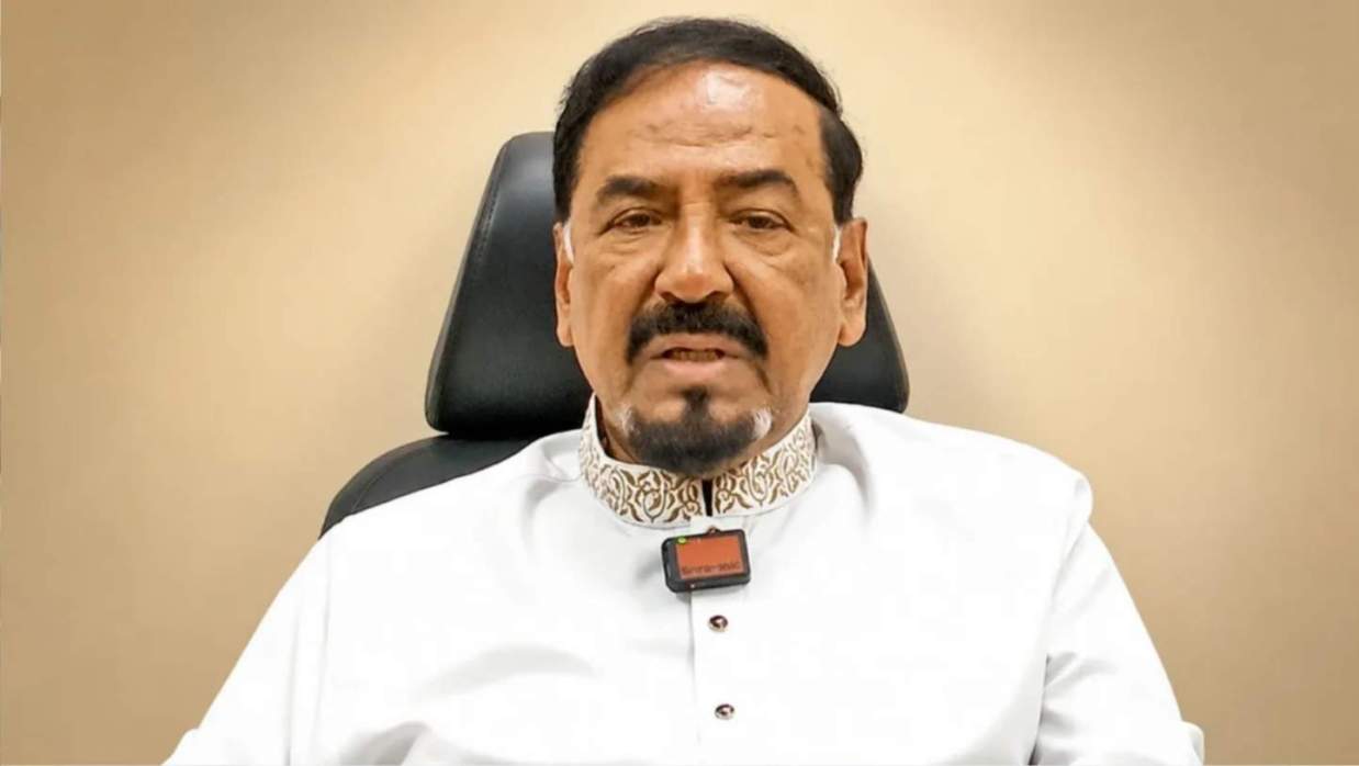 ভারপ্রাপ্ত রাষ্ট্রপতি হাফিজ উদ্দিন আহমদ