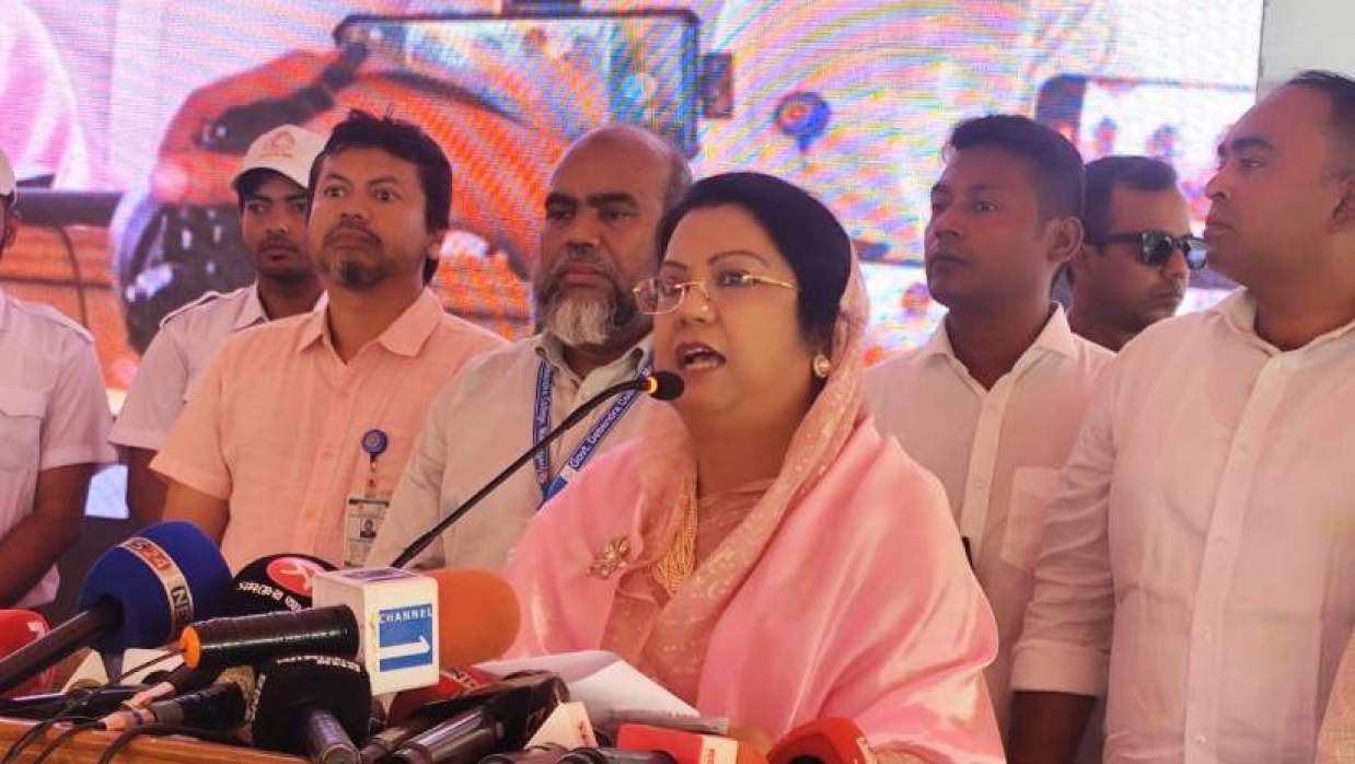 অনুষ্ঠানে বক্তব্য দিচ্ছেন পর্যটনমন্ত্রী আফরোজা খানম রিতা