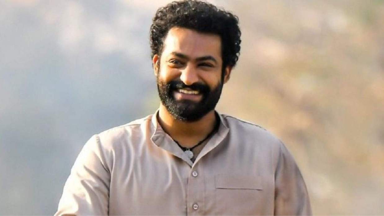 জনপ্রিয় অভিনেতা জুনিয়র এনটিআর