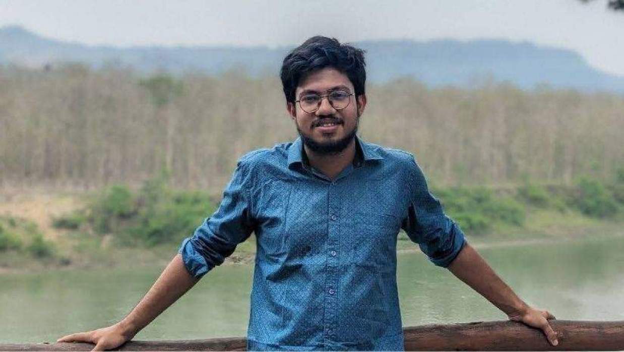  অর্ণব সাহা