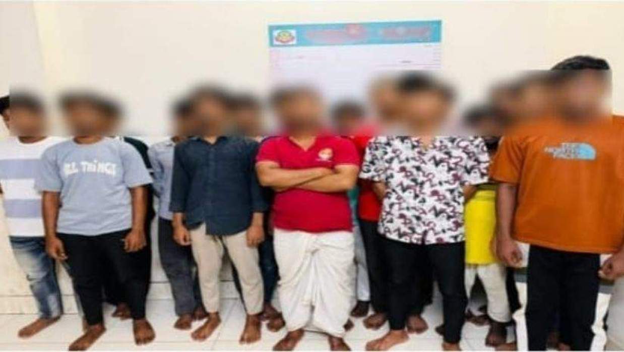 রাজধানীর পল্লবী থানা থেকে ৬ শিশুসহ কার্যক্রম নিষিদ্ধ আওয়ামী লীগের ১১ নেতাকর্মী গ্রেপ্তার