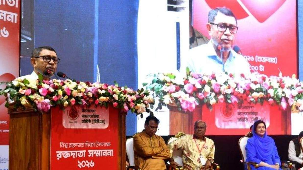 বক্তব্য রাখছেন স্বাস্থ্যমন্ত্রী সরদার মো. সাখাওয়াত হোসেন বকুল