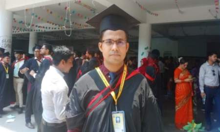 অফিসের দিনে ৫-৬ ঘণ্টা পড়তেন, ছুটির দিনে পুষিয়ে নিতেন ১৫-১৬ ঘণ্টা পড়ে
