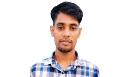 ঋণের বোঝা কাঁধে নিয়ে প্রথমবার সাগরে, আর বাড়ি ফেরা হলো না আক্কাসের