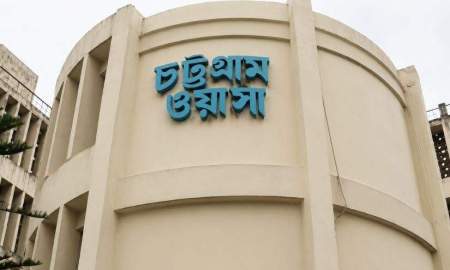 বন্যার পানি মিশে ব্যবহার অযোগ্য চট্টগ্রাম ওয়াসার পানি