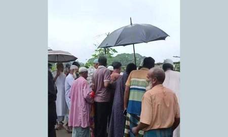 মামলা করতে যাওয়ার পথে ভাতিজার ছুরিকাঘাতে প্রাণ গেল চাচার