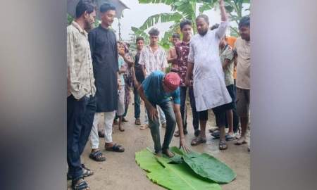 চোরকে আটক করে শাস্তি হিসেবে ১০০ রাকাত নফল নামাজ পড়াল গ্রামবাসী