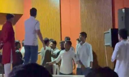 ডকুমেন্টারিতে ফুটেজ না থাকায় ছাত্রদল নেতাকর্মীদের বাকবিতণ্ডা, অনুষ্ঠান বয়কট