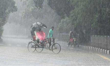 দুপুরের মধ্যে দেশের ১৭ জেলায় ভারী বৃষ্টির আভাস, নদীবন্দরে সতর্কতা