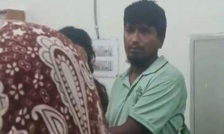 ছাত্রীদের ওয়াশরুমে গোপনে ফোন রাখার অভিযোগ, ক্যান্টিনকর্মী আটক