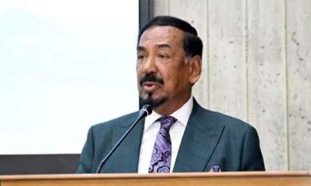 দেশে ফিরলেন স্পিকার হাফিজ উদ্দিন আহমদ