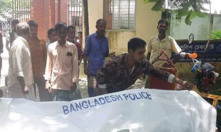 শেরপুরে পিকআপের নিচে পিষ্ট হয়ে প্রাণ গেল মিস্ত্রির