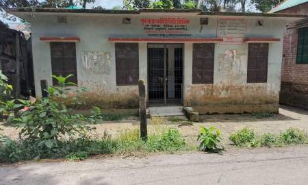 তিন মাস ধরে কমিউনিটি ক্লিনিকে ঝুলছে তালা, ব্যাহত স্বাস্থ্যসেবা