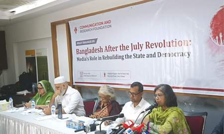 ‘জুলাইয়ে একতরফা হামলাকে ‘সংঘর্ষ’ বানিয়েছে গণমাধ্যম’—সংস্কারের পথে বাধার অভিযোগ জিমি আমিরের
