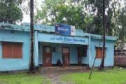 প্রভাবশালীদের দাপটে নিজ জমি হারিয়ে রাস্তায় বৃদ্ধা, সুষ্ঠু ত…