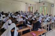 শনিবার ৫ জেলার আলিম ও কারিগরির পরীক্ষা স্থগিত