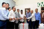 রক্তপরীক্ষার জন্য হেমাটোলজি মেশিন অনুদান পেল ঢামেকসহ ১৫ হাস…