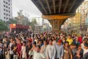 শিক্ষামন্ত্রীর গায়েবানা জানাজা পড়লেন চট্টগ্রামে আন্দোলনরত এ…
