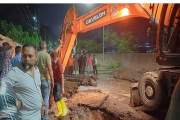 পুরান ঢাকার ড্রেনে নিখোঁজ পরিচ্ছন্নতাকর্মীর লাশ, রাস্তা খুড়…