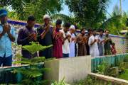 সাতক্ষীরার প্রথম জুলাই শহীদ আসিফ হাসানের কবর জিয়ারত ও শ্রদ্…