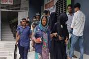 গোপালগঞ্জে আবাসিক হোটেল থেকে পাঁচ নারীসহ আটক ১১
