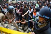 ককরোচ আন্দোলনে গুরুতর আহত সেই তরুণীর অবস্থা সংকটাপন্ন   