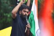 অসুস্থ হয়ে আন্দোলন থেকে বিরতি নিলেন ককরোচ পার্টির প্রতিষ্ঠা…