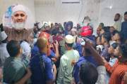 নামাজ পড়াতে গিয়ে পরপর দুই জুমা বিএনপির বাধার মুখে জামায়াত এ…