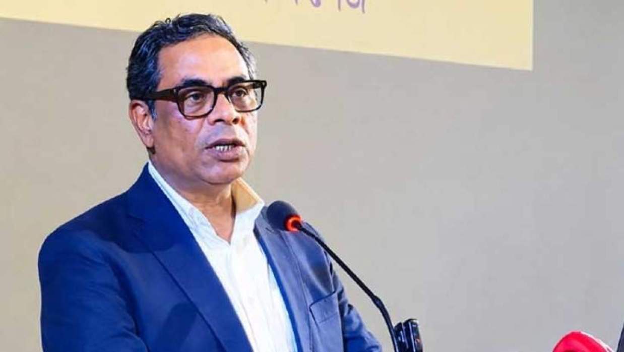 বক্তব্য রাখছেন স্বাস্থ্য প্রতিমন্ত্রী ড. এম এ মুহিত