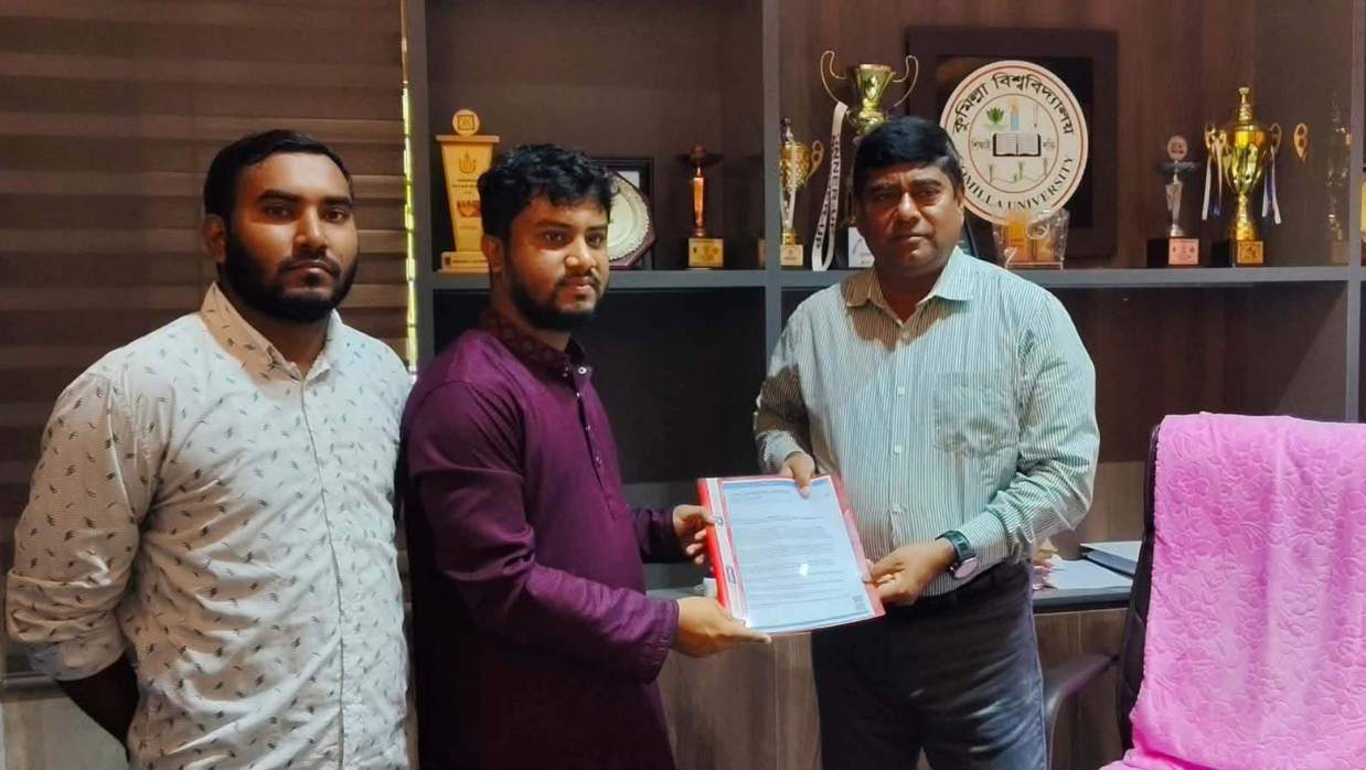 গণরুম-গেস্টরুম সংস্কৃতি বন্ধে উপাচার্য বরাবর স্মারকলিপি দিয়েছে ছাত্রশিবির