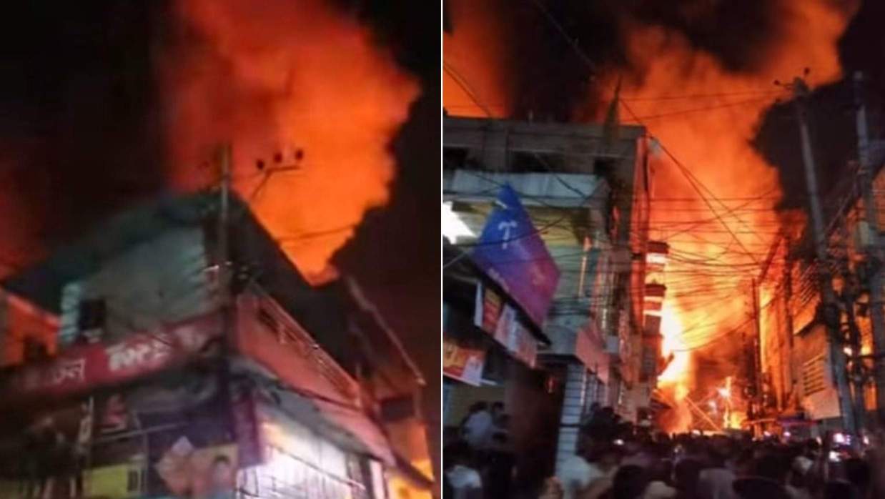 আগুনে পুড়ছে দোকান