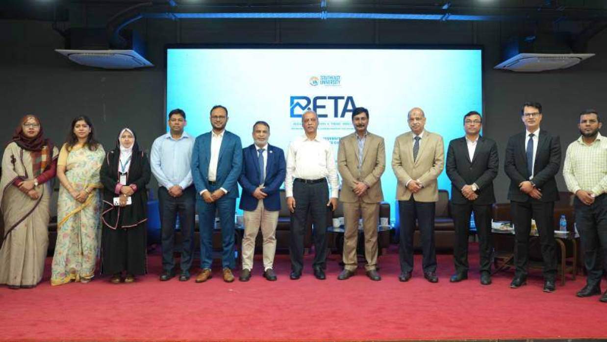 প্রতিযোগিতায় শিক্ষার্থী, নীতিনির্ধারক ও শিক্ষাবিদরা অংশগ্রহণ করেন