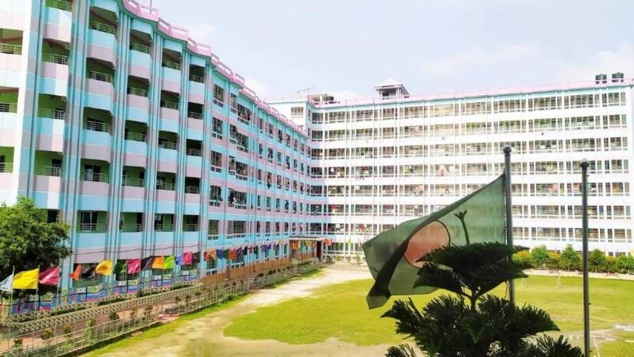আইডিয়াল রেসিডেন্সিয়াল মডেল স্কুল, চিরিরবন্দর, দিনাজপুর