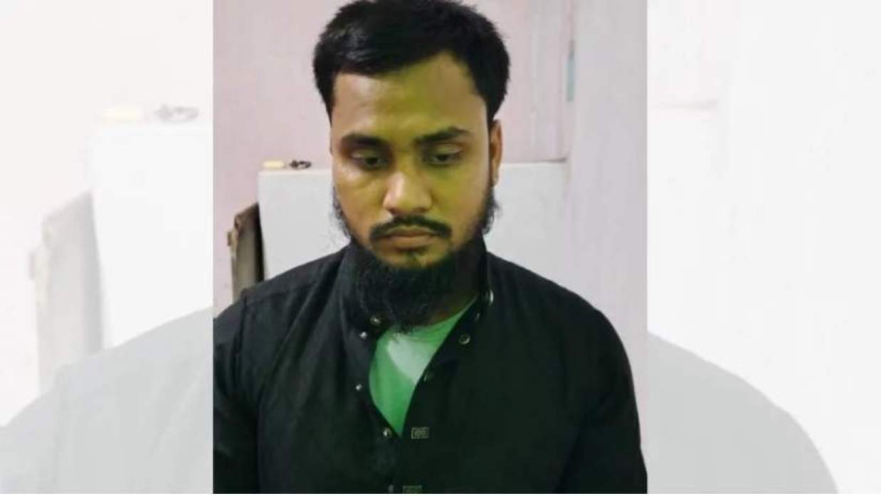 অভিযুক্ত  শিক্ষক হাবিবুল্লাহ